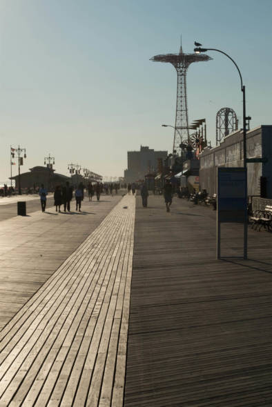 Coney Island Brooklyn New York. Typography Impressions. Quest - Im Wandel Der Zeit. Oliver Lins