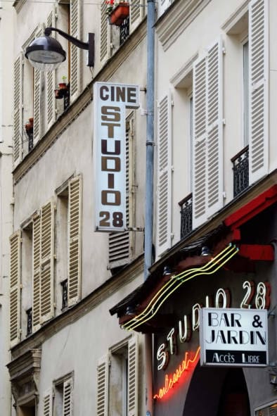 Montmartre Pigalle By Day. Signage. Quest - Im Wandel Der Zeit. By Oliver Lins
