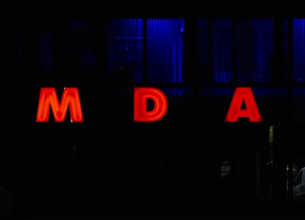 After Dark, Golfe De Saint Tropez, Quest - Im Wandel Der Zeit. Oliver Lins