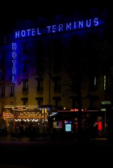 Hotel Terminus Montparnasse - Oliver Lins, Quest - Im Wandel der Zeit