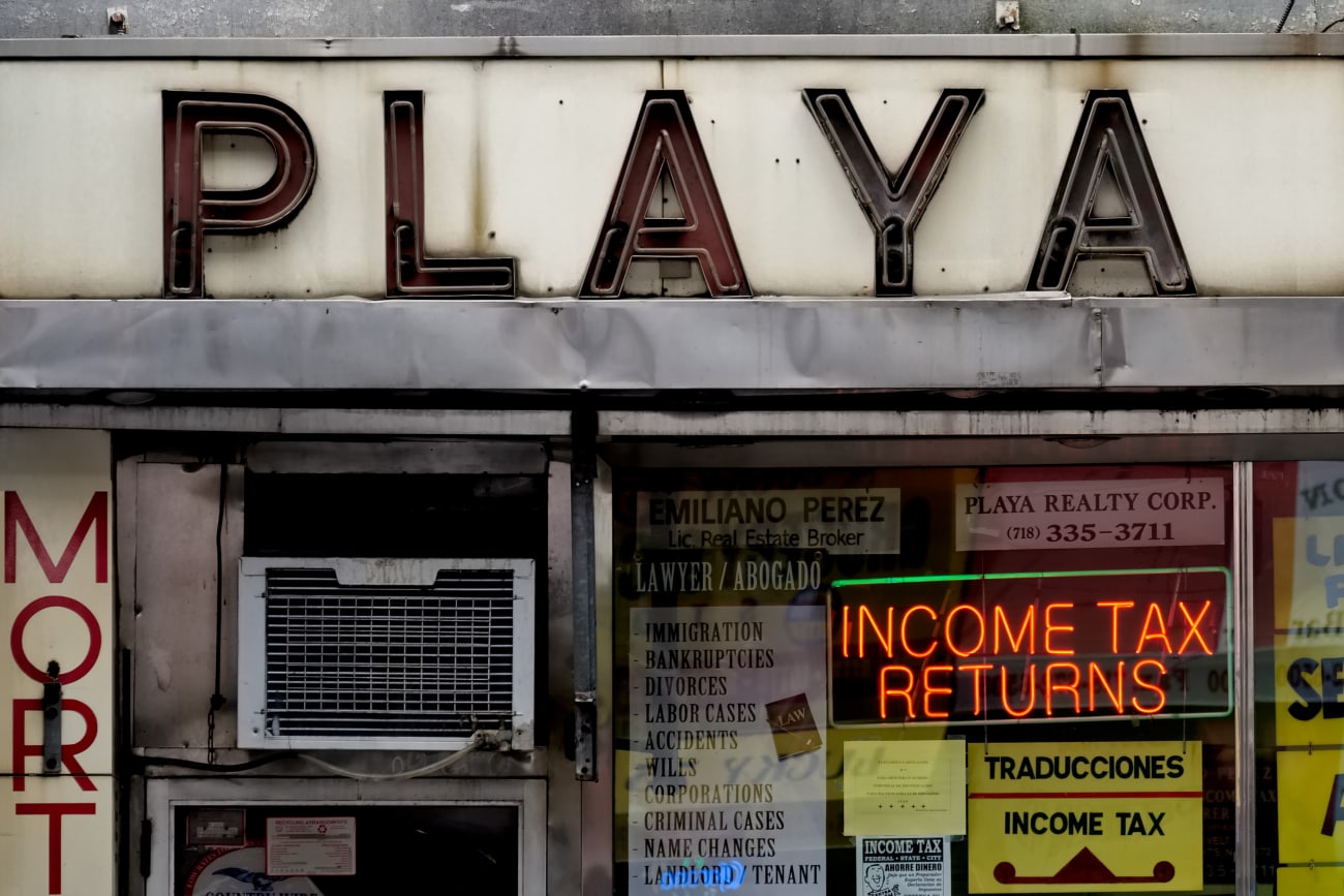 International Express, Queens New York. Quest - Im Wandel Der Zeit. Oliver Lins