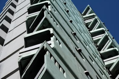 Gunkan Higashi Shinjuku - Quest - Oliver Lins