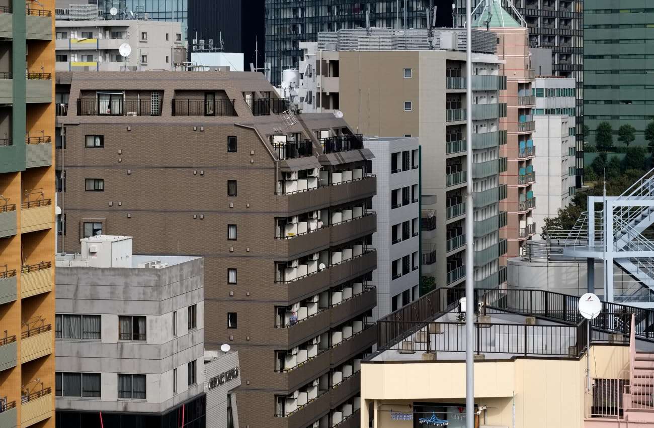 Dangerous Days 04, Oliver Lins, Invading Spaces, Tokyo Architecture Details Shinjuku